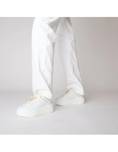 Sneakers Elettra con farfalla in strass Tosca...