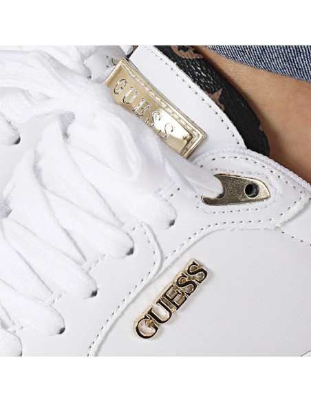 Sneakers Moxea Guess bianco con logo 4G e fiori peony FL5MOXFAL12