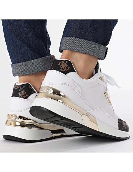 Sneakers Moxea Guess bianco con logo 4G e fiori peony FL5MOXFAL12